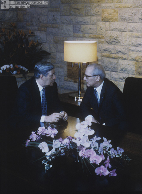 Helmut Schmidt and Erich Honecker at Schloss Hubertusstock on Lake Werbellin (December 11-13, 1981)
